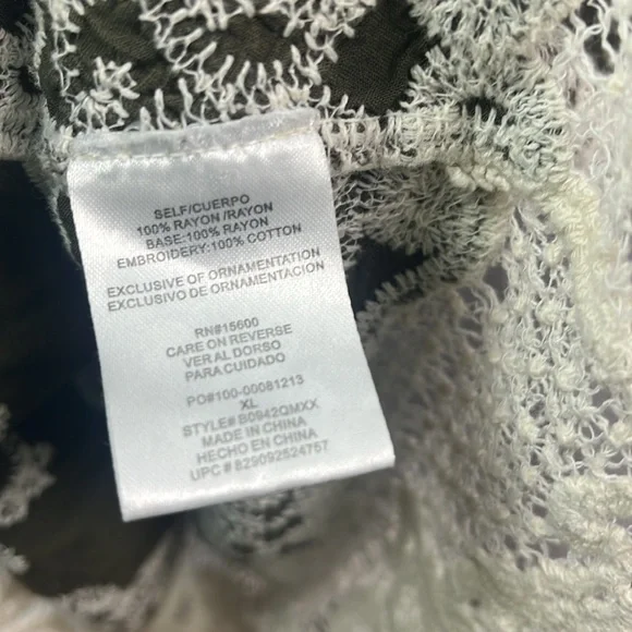 Democracy Olive and Cream Lace Blouse XL - Picture 5 of 9